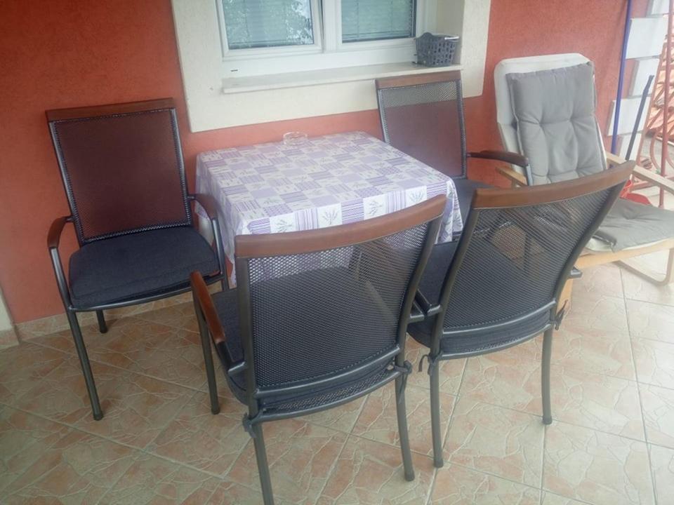Apartments Salamun 비오그라드나모루 외부 사진